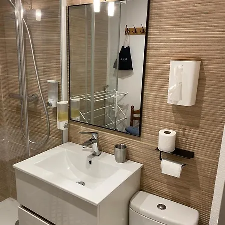 Apartamento Au 47 Allées D'etigny - Central&standing - Avec Parking - Linge De Lit Et De Toilette Inclus *