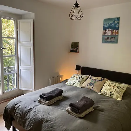 Apartamento Au 47 Allées D'etigny - Central&standing - Avec Parking - Linge De Lit Et De Toilette Inclus