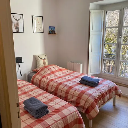 Au 47 Allees D'Etigny - Villa Victoria - Central & Standing - Avec Parking - Linge De Lit Et De Toilette Inclus *