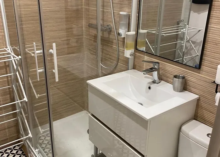 Au 47 Allees D'etigny - & Standing - Avec Parking - Linge De Lit Et De Toilette Inclus Bagnères-de-Luchon